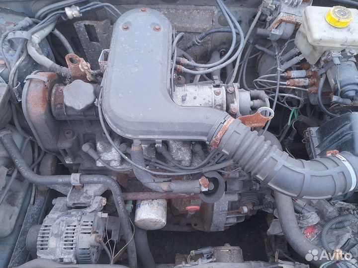 Радиатор охлаждкния volvo 460