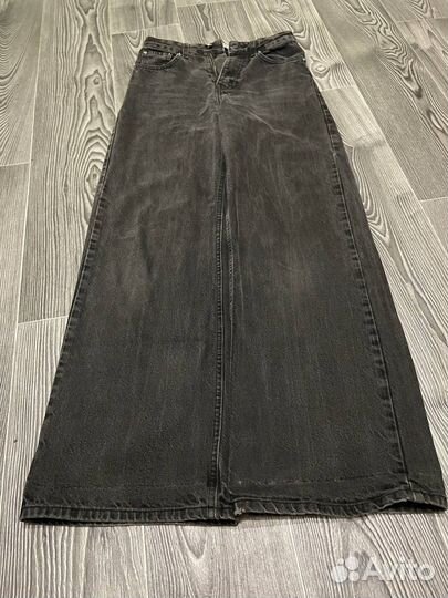 Широкие джинсы bershka type sk8