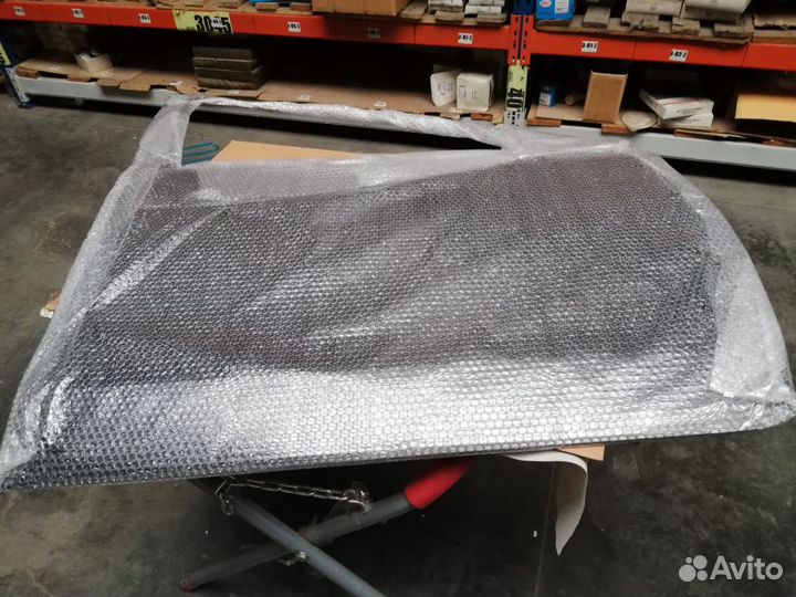 Панель двери Mitsubishi Pajero Sport 5700B796