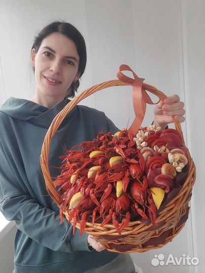 Мужские букеты съедобные колбасные мужчине