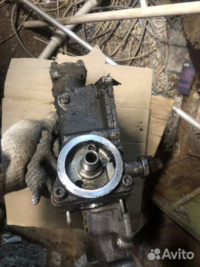 Крышка цепи грм иж 2126