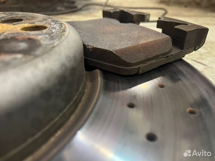 Тормоза от bmw g30 530d