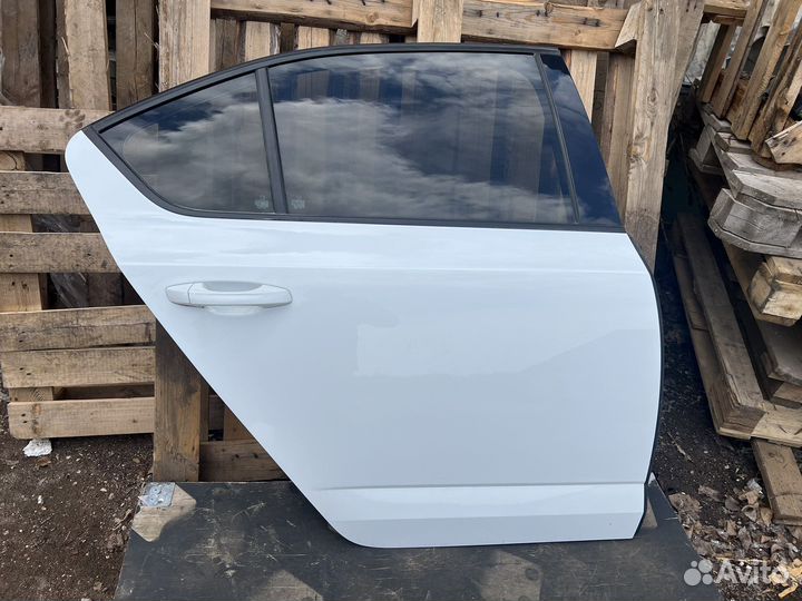 Skoda octavia a7 дверь задняя правая
