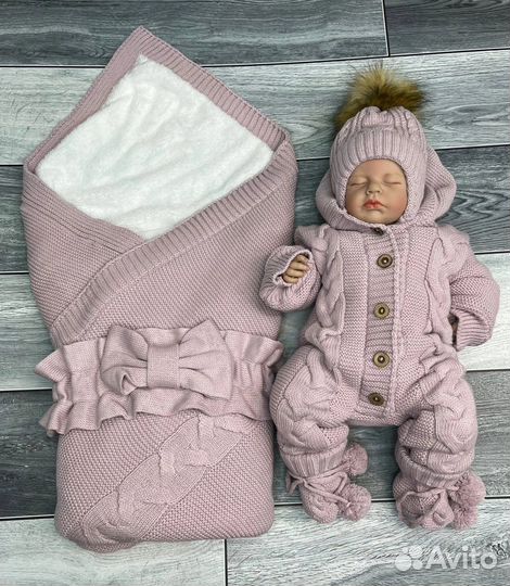 Зимний вязаный комплект на выписку