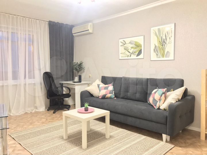 2-к. квартира, 50 м², 4/9 эт.
