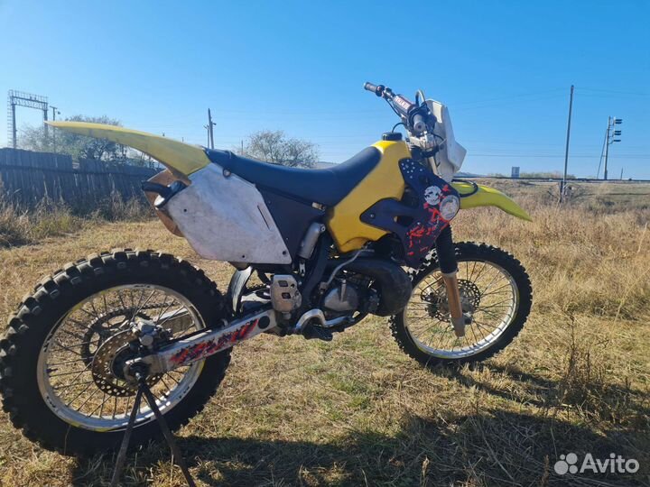 Suzuki RMX