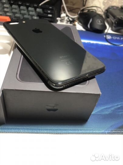 iPhone 8 Plus, 64 ГБ