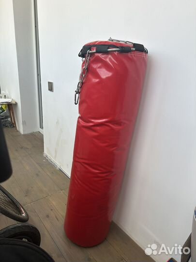 Боксерская груша подвесная