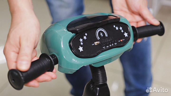 Трехколесный велосипед