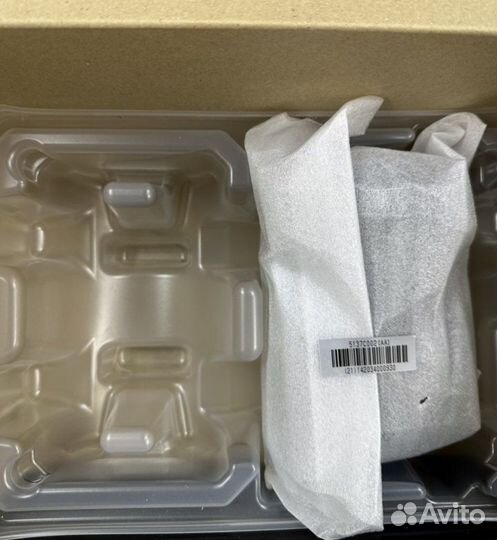 Canon EOS R7 body, новый