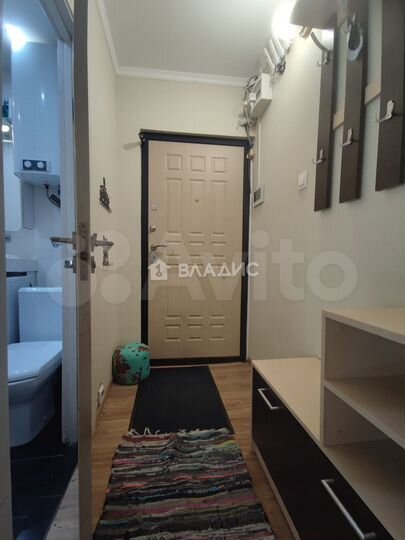 2-к. квартира, 43 м², 1/5 эт.