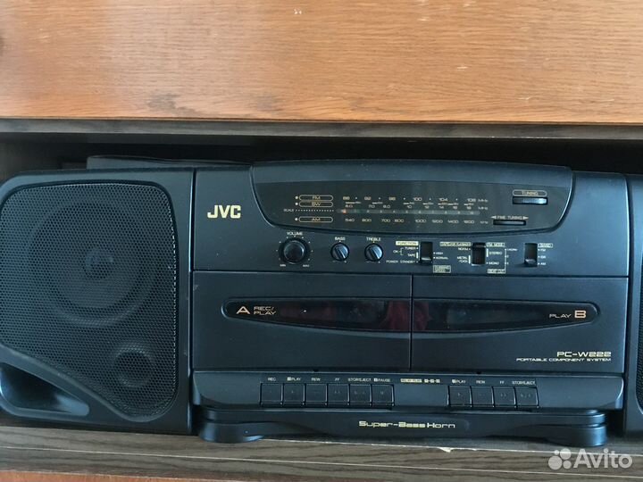 Кассетная магнитола JVC PC -W222