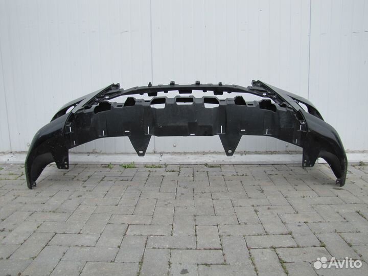 Lexus LX570 LX450d бампер передний черный 2015+