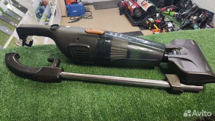 Пылесос Зубр зпм-1300э