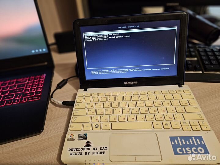 Нетбук Samsung NC110