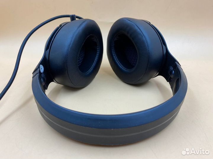 832047 Игровые наушники с ушками