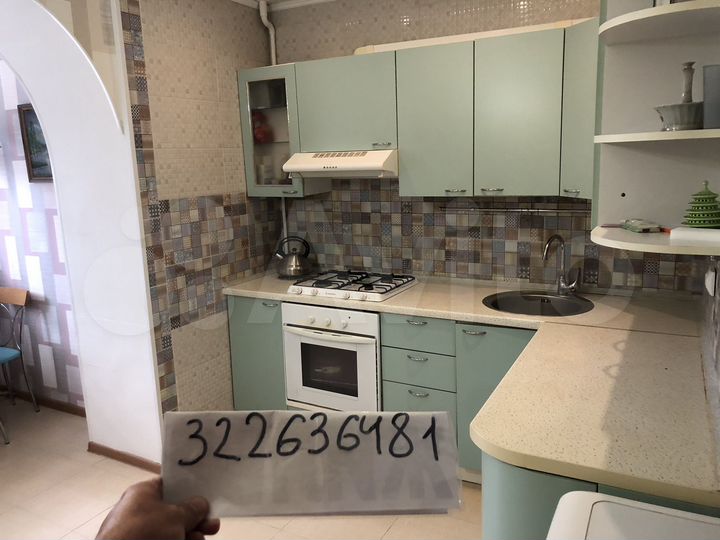 3-к. квартира, 73 м², 1/9 эт.