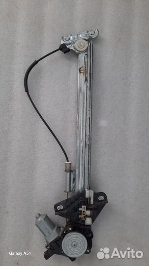 Стеклоподъёмник передний левый Honda Accord 8