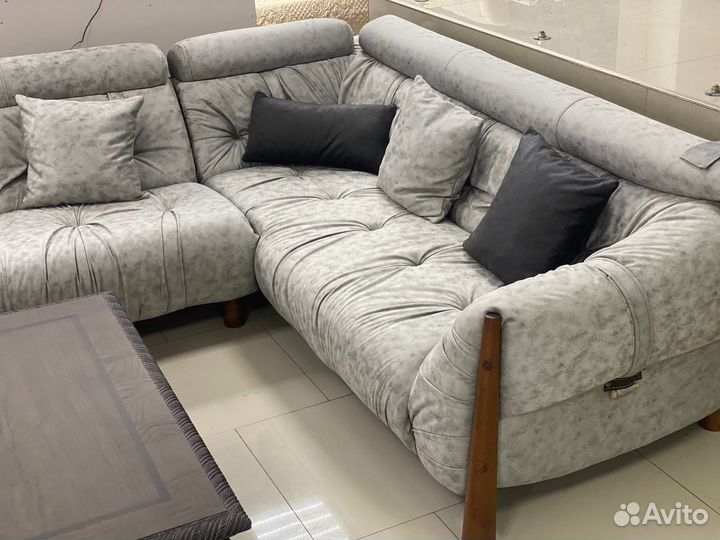 Угловой диван