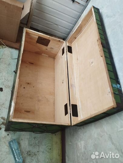 Сундук деревянный старинный