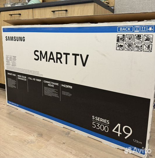 Телевизор SMART tv диагональ 49