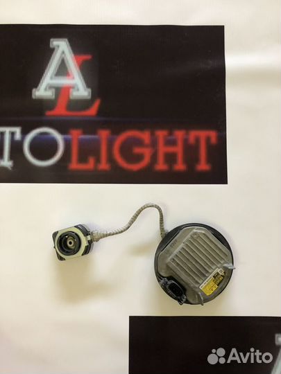 Блок розжига ксенона Toyota Lexus Оригинал