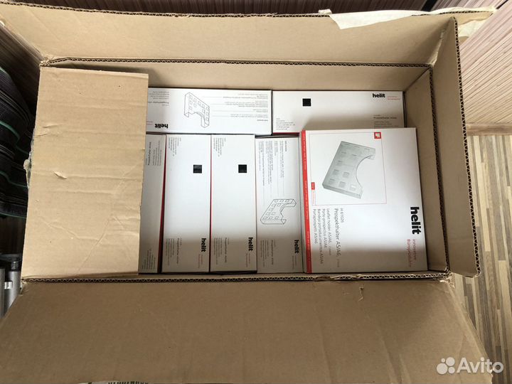 Держатель брошюр, буклетов A5/A6 Helit