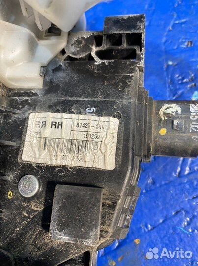 Замок двери задний правый Hyundai Equus VI G6DJ