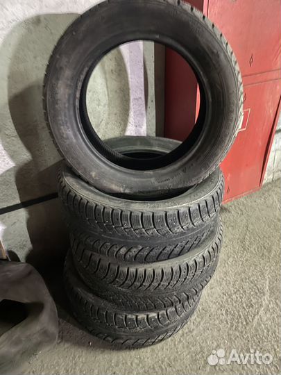 Gislaved Nord Frost 5 205/55 R16 90T