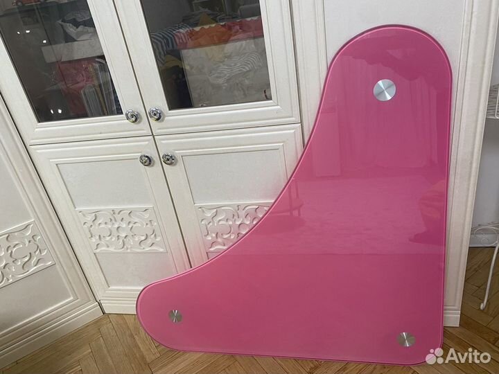 Стол стеклянный компьютерный угловой