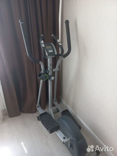 Эллиптический тренажер torneo