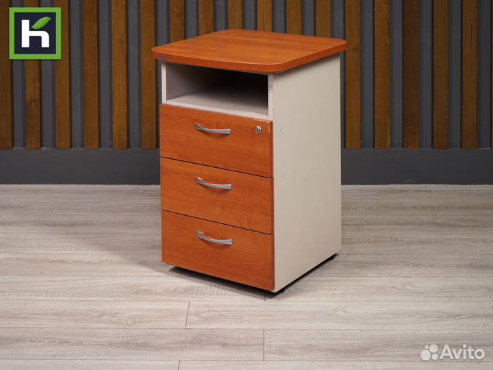 Тумба приставная / Мобильная тумба