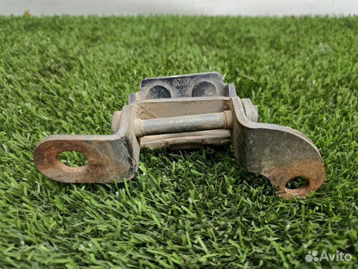 Петля двери верхняя передняя левая Geely Mk LG1