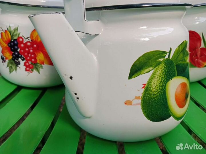 Чайник эмалированный новый