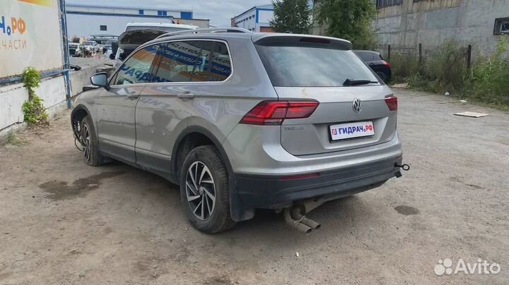 Датчик положения коленвала Volkswagen Tiguan (Mk2) 04C906433