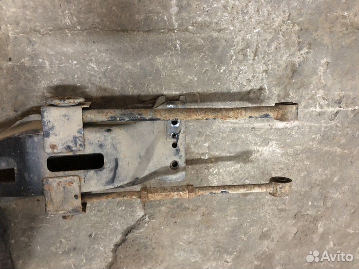 Тяга подвески задняя поперечная