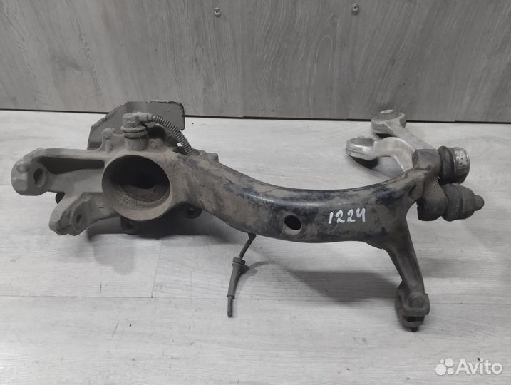 Кулак поворотный правый пассат Б5/ауди А4Б5