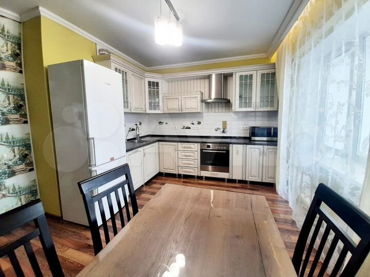 2-к. квартира, 60,4 м², 9/16 эт.