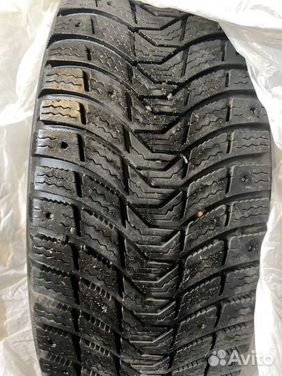 Michelin X-Ice 205/65 R16