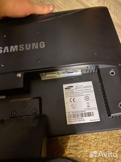 Монитор Samsung