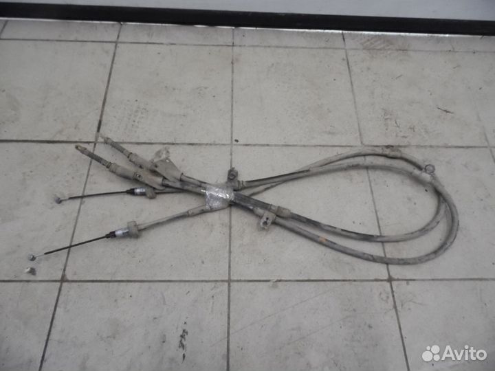 Трос стояночного тормоза Hyundai ix35 2010-2015