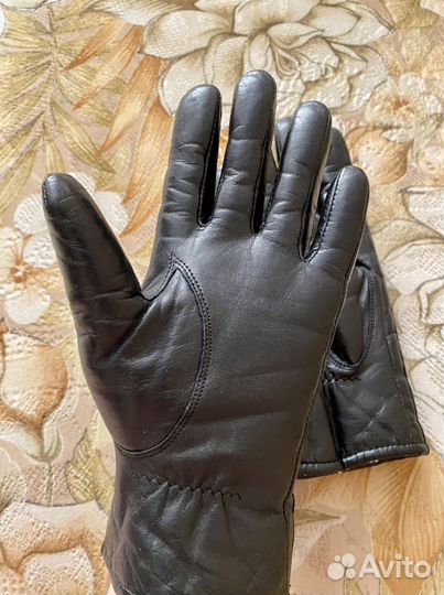 Кожаные женские зимние перчатки 8