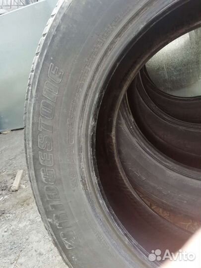 Bridgestone Dueler H/T 225/65 R17