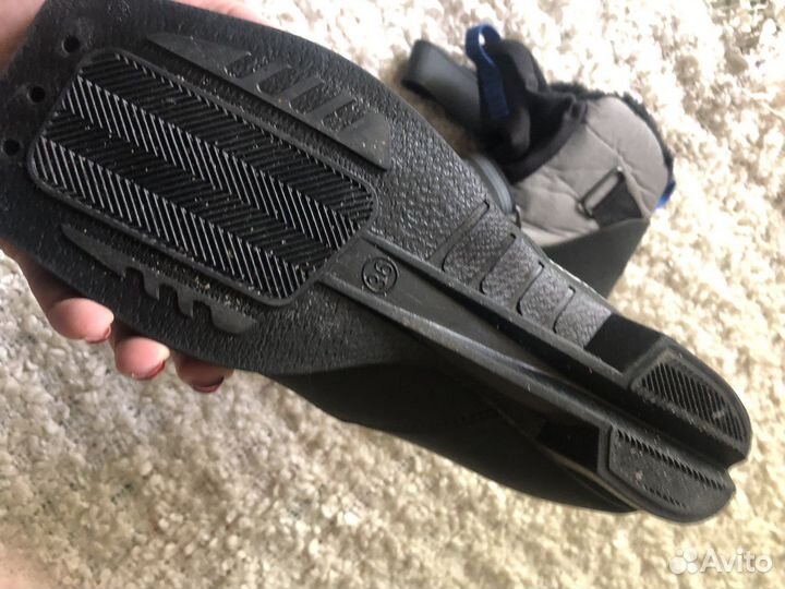 Лыжные ботинки 36 размер