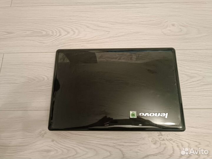 Ноутбук Lenova Z565 на запчасти