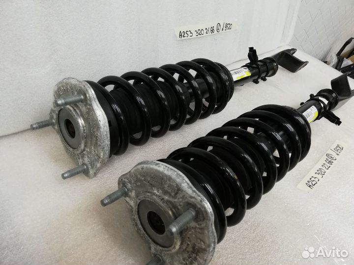 Амортизатор с пружиной стойка Мерседес GLC W253