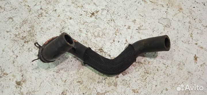 Патрубок системы охлаждения