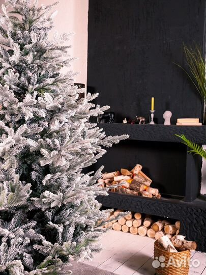 Искусственная елка новая + 8 аксессуаров