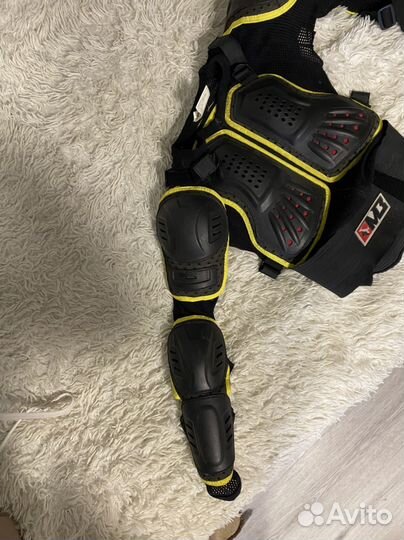 Мото защита спины