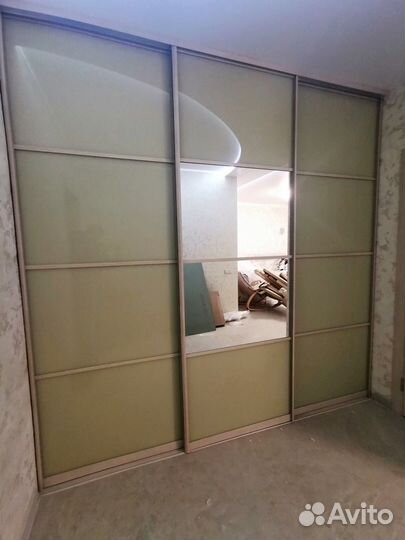 Двери купе кремовые № 545